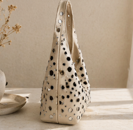 Sahara Stud Hobo