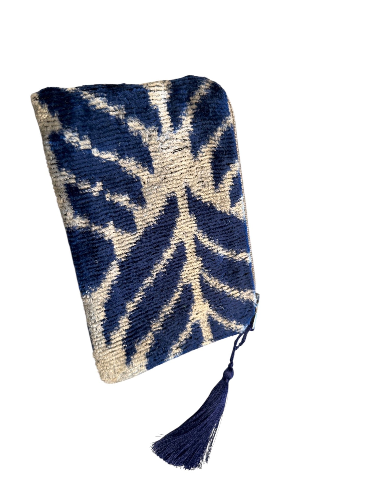 Suhn Velvet Tassle Pouch