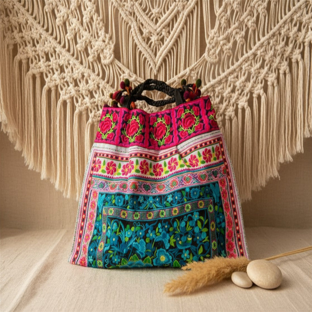 Aurelia Nomad Carryall